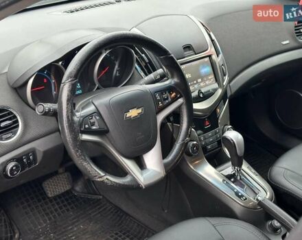 Чорний Шевроле Круз, об'ємом двигуна 2 л та пробігом 214 тис. км за 6290 $, фото 11 на Automoto.ua