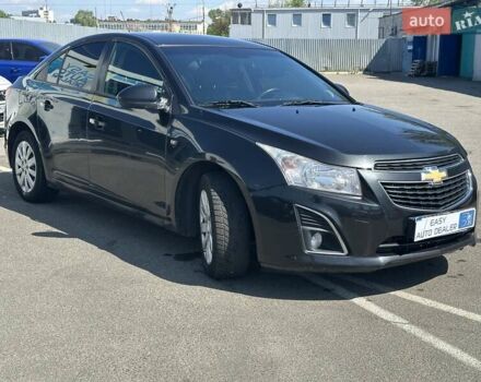 Черный Шевроле Круз, объемом двигателя 2 л и пробегом 214 тыс. км за 6590 $, фото 2 на Automoto.ua