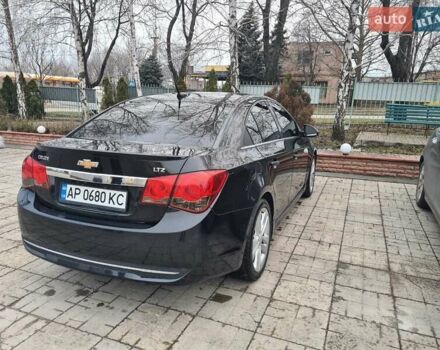 Черный Шевроле Круз, объемом двигателя 1.4 л и пробегом 185 тыс. км за 6600 $, фото 3 на Automoto.ua