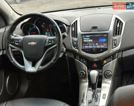 Чорний Шевроле Круз, об'ємом двигуна 2 л та пробігом 214 тис. км за 6290 $, фото 26 на Automoto.ua