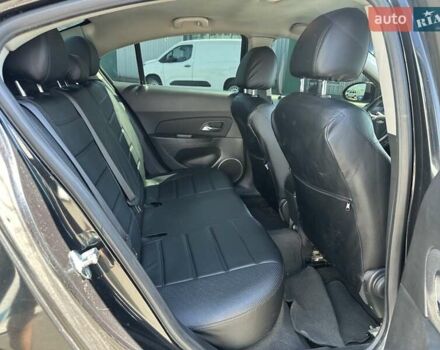 Черный Шевроле Круз, объемом двигателя 2 л и пробегом 214 тыс. км за 6590 $, фото 22 на Automoto.ua