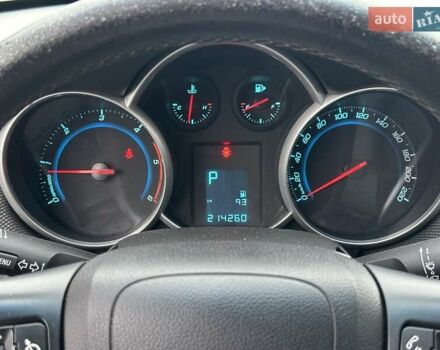 Чорний Шевроле Круз, об'ємом двигуна 2 л та пробігом 214 тис. км за 6290 $, фото 15 на Automoto.ua