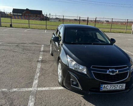 Черный Шевроле Круз, объемом двигателя 1.8 л и пробегом 123 тыс. км за 9600 $, фото 2 на Automoto.ua