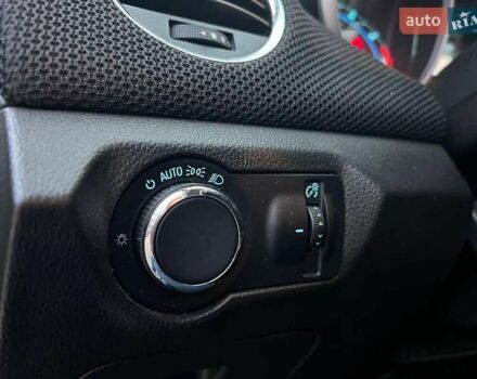 Черный Шевроле Круз, объемом двигателя 1.4 л и пробегом 172 тыс. км за 6990 $, фото 17 на Automoto.ua