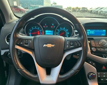 Черный Шевроле Круз, объемом двигателя 1.4 л и пробегом 172 тыс. км за 6990 $, фото 24 на Automoto.ua