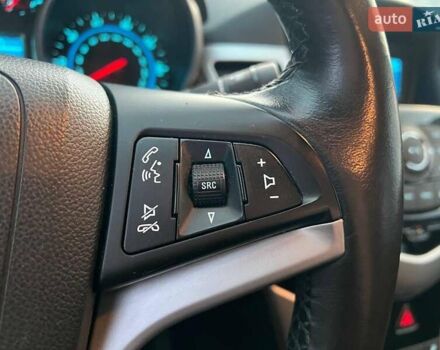 Черный Шевроле Круз, объемом двигателя 1.4 л и пробегом 172 тыс. км за 6990 $, фото 22 на Automoto.ua