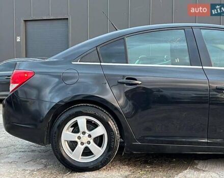 Черный Шевроле Круз, объемом двигателя 1.4 л и пробегом 172 тыс. км за 6990 $, фото 8 на Automoto.ua