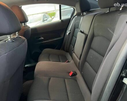 Черный Шевроле Круз, объемом двигателя 1.4 л и пробегом 172 тыс. км за 6990 $, фото 33 на Automoto.ua