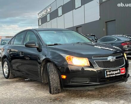 Черный Шевроле Круз, объемом двигателя 1.4 л и пробегом 172 тыс. км за 6990 $, фото 9 на Automoto.ua