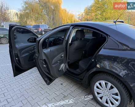 Черный Шевроле Круз, объемом двигателя 1.8 л и пробегом 85 тыс. км за 7600 $, фото 7 на Automoto.ua