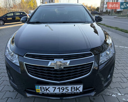 Черный Шевроле Круз, объемом двигателя 1.8 л и пробегом 85 тыс. км за 7600 $, фото 1 на Automoto.ua