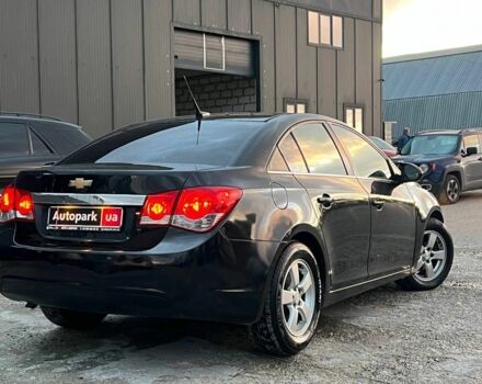 Черный Шевроле Круз, объемом двигателя 1.4 л и пробегом 172 тыс. км за 6990 $, фото 6 на Automoto.ua