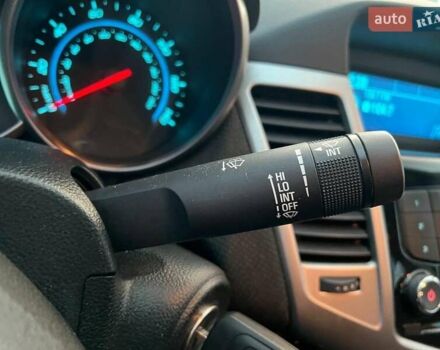 Черный Шевроле Круз, объемом двигателя 1.4 л и пробегом 172 тыс. км за 6990 $, фото 20 на Automoto.ua