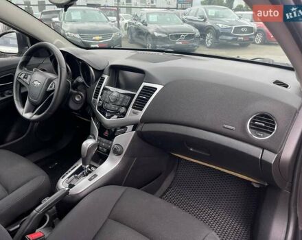 Чорний Шевроле Круз, об'ємом двигуна 1.36 л та пробігом 95 тис. км за 7290 $, фото 23 на Automoto.ua