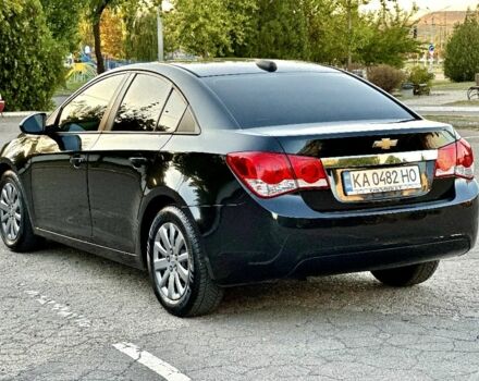 Черный Шевроле Круз, объемом двигателя 1.8 л и пробегом 185 тыс. км за 7700 $, фото 20 на Automoto.ua
