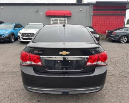 Черный Шевроле Круз, объемом двигателя 1.4 л и пробегом 73 тыс. км за 5700 $, фото 6 на Automoto.ua