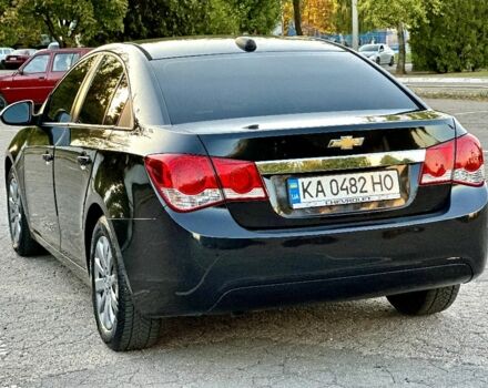 Черный Шевроле Круз, объемом двигателя 1.8 л и пробегом 185 тыс. км за 7700 $, фото 16 на Automoto.ua