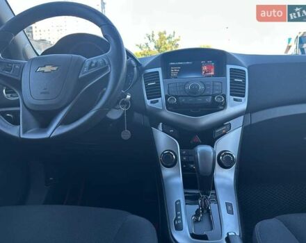 Чорний Шевроле Круз, об'ємом двигуна 1.36 л та пробігом 102 тис. км за 8800 $, фото 21 на Automoto.ua