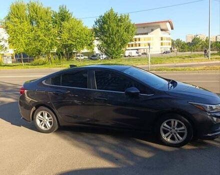 Черный Шевроле Круз, объемом двигателя 1.4 л и пробегом 180 тыс. км за 9000 $, фото 5 на Automoto.ua