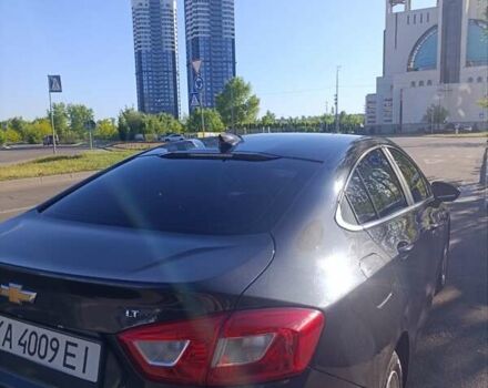 Черный Шевроле Круз, объемом двигателя 1.4 л и пробегом 180 тыс. км за 9000 $, фото 6 на Automoto.ua