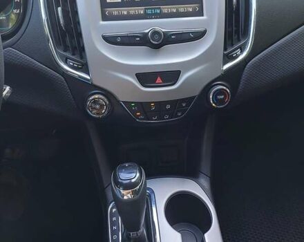 Черный Шевроле Круз, объемом двигателя 1.4 л и пробегом 156 тыс. км за 9000 $, фото 16 на Automoto.ua