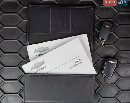 Черный Шевроле Круз, объемом двигателя 1.69 л и пробегом 208 тыс. км за 7400 $, фото 20 на Automoto.ua