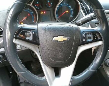 Черный Шевроле Круз, объемом двигателя 1.6 л и пробегом 187 тыс. км за 8800 $, фото 2 на Automoto.ua