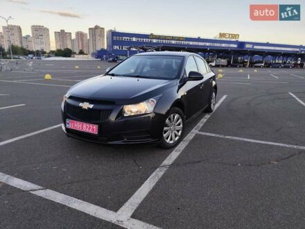 Шевроле Круз 2009 в Киеве на Automoto.ua Черный Шевроле Круз, объемом двигателя 1.6 л и пробегом 118 тыс. км за 6750 $, фото 1 на Automoto.ua