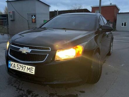 Черный Шевроле Круз, объемом двигателя 1.6 л и пробегом 128 тыс. км за 4850 $, фото 1 на Automoto.ua