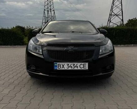 Черный Шевроле Круз, объемом двигателя 1.6 л и пробегом 350 тыс. км за 5600 $, фото 1 на Automoto.ua