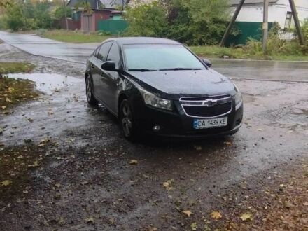 Шевроле Круз 2010 у Умани на Automoto.ua Чорний Шевроле Круз, об'ємом двигуна 1.6 л та пробігом 258 тис. км за 7200 $, фото 1 на Automoto.ua