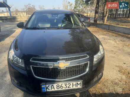 Шевроле Круз 2010 в Киеве на Automoto.ua Черный Шевроле Круз, объемом двигателя 1.8 л и пробегом 117 тыс. км за 5000 $, фото 1 на Automoto.ua