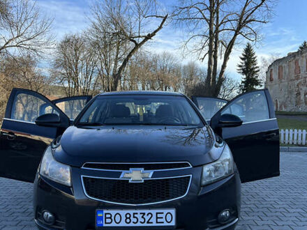 Шевроле Круз 2010 в Бережанах на Automoto.ua Черный Шевроле Круз, объемом двигателя 1.99 л и пробегом 254 тыс. км за 6500 $, фото 1 на Automoto.ua