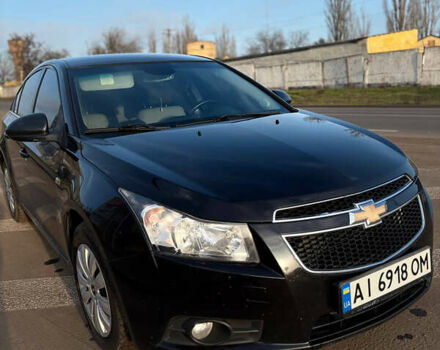 Черный Шевроле Круз, объемом двигателя 2 л и пробегом 255 тыс. км за 7200 $, фото 1 на Automoto.ua