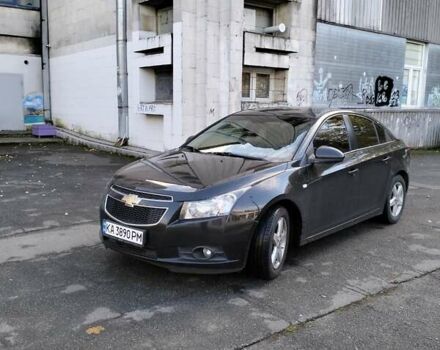 Шевроле Круз 2011 у Києві на Automoto.ua Чорний Шевроле Круз, об'ємом двигуна 1.8 л та пробігом 242 тис. км за 6400 $, фото 1 на Automoto.ua