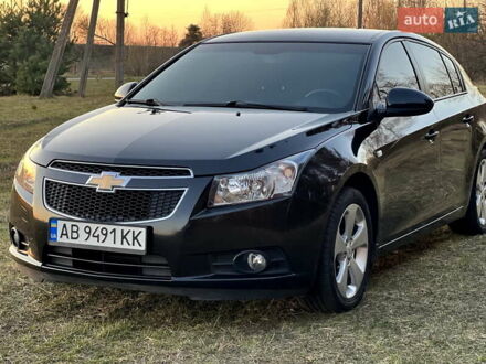 Черный Шевроле Круз, объемом двигателя 1.8 л и пробегом 195 тыс. км за 8200 $, фото 1 на Automoto.ua