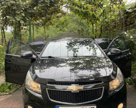 Черный Шевроле Круз, объемом двигателя 2 л и пробегом 215 тыс. км за 7200 $, фото 1 на Automoto.ua