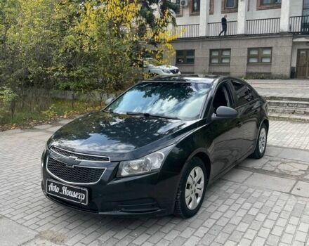 Черный Шевроле Круз, объемом двигателя 0 л и пробегом 240 тыс. км за 5501 $, фото 1 на Automoto.ua