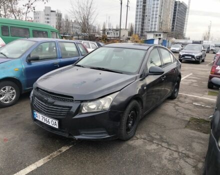 Черный Шевроле Круз, объемом двигателя 1.8 л и пробегом 325 тыс. км за 2150 $, фото 1 на Automoto.ua