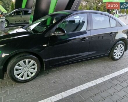 Черный Шевроле Круз, объемом двигателя 1.8 л и пробегом 148 тыс. км за 6750 $, фото 1 на Automoto.ua