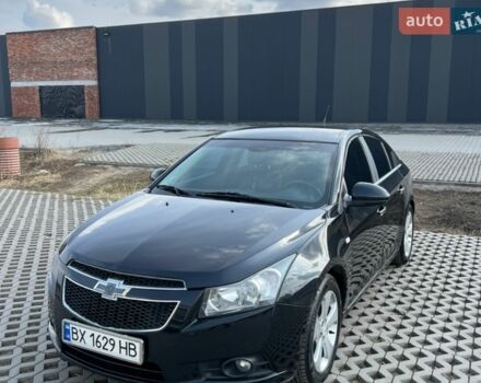 Черный Шевроле Круз, объемом двигателя 1.8 л и пробегом 222 тыс. км за 7000 $, фото 1 на Automoto.ua