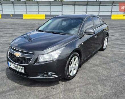 Черный Шевроле Круз, объемом двигателя 1.8 л и пробегом 160 тыс. км за 8500 $, фото 1 на Automoto.ua