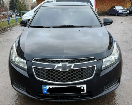 Черный Шевроле Круз, объемом двигателя 1.8 л и пробегом 18000 тыс. км за 5650 $, фото 1 на Automoto.ua