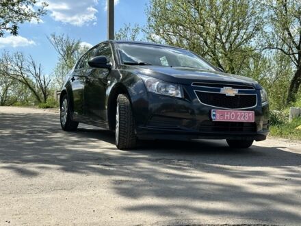 Черный Шевроле Круз, объемом двигателя 1.6 л и пробегом 165 тыс. км за 6280 $, фото 1 на Automoto.ua