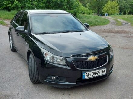 Черный Шевроле Круз, объемом двигателя 2 л и пробегом 155 тыс. км за 8200 $, фото 1 на Automoto.ua