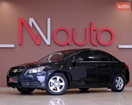 Черный Шевроле Круз, объемом двигателя 1.36 л и пробегом 160 тыс. км за 5900 $, фото 1 на Automoto.ua