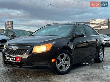 Черный Шевроле Круз, объемом двигателя 1.4 л и пробегом 172 тыс. км за 6990 $, фото 1 на Automoto.ua