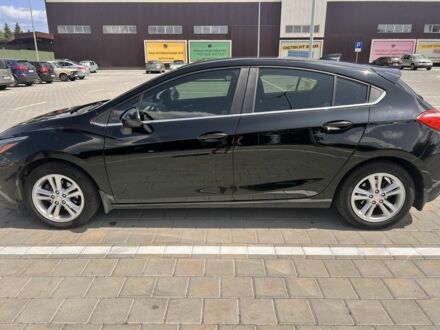 Черный Шевроле Круз, объемом двигателя 1.4 л и пробегом 136 тыс. км за 10000 $, фото 1 на Automoto.ua