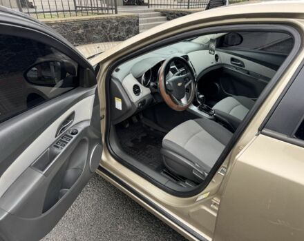 Коричневый Шевроле Круз, объемом двигателя 1.6 л и пробегом 165 тыс. км за 5200 $, фото 7 на Automoto.ua