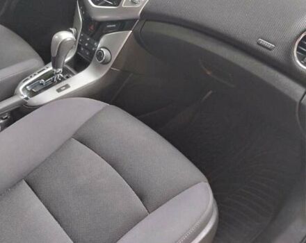 Коричневый Шевроле Круз, объемом двигателя 1.4 л и пробегом 188 тыс. км за 5800 $, фото 3 на Automoto.ua